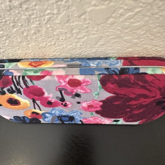 Thirty-One Hard Case Wallet Watercolor Garden Floral Pattern Gray Multicolor - Picture 2 of 7